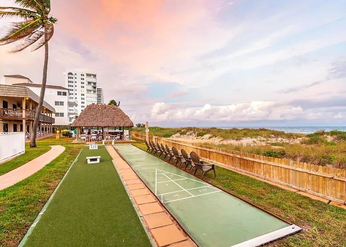 Emerald Seas Deerfield Beach Club