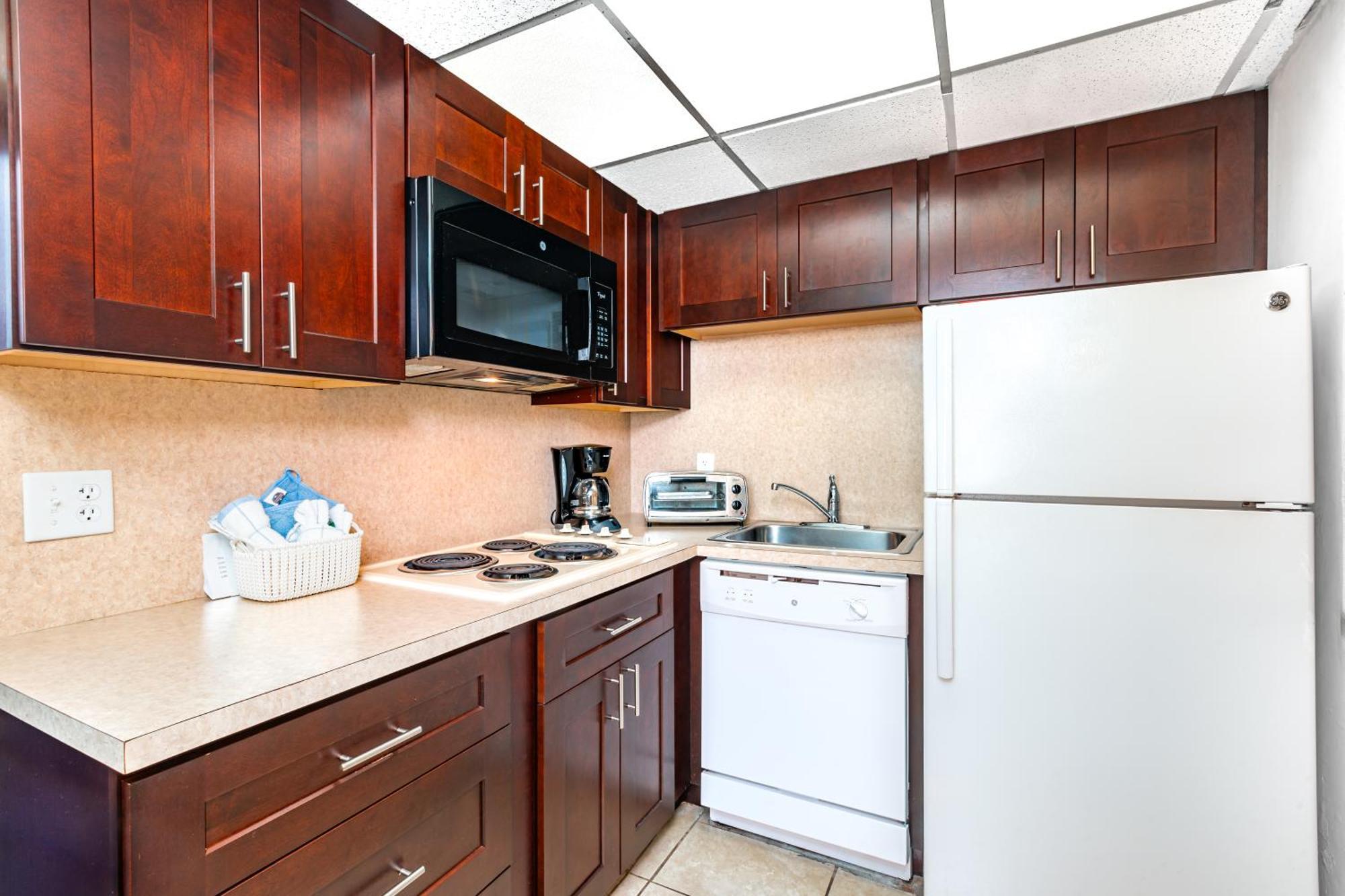 Apartment Emerald Seas Deerfield Club