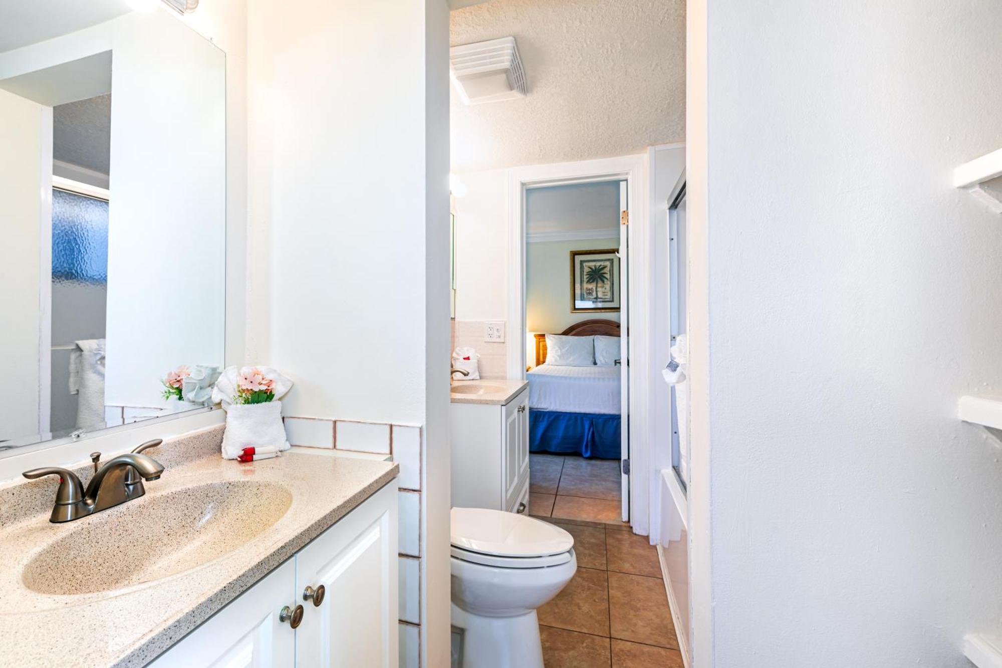 Emerald Seas Deerfield Club Apartment Deerfield Beach